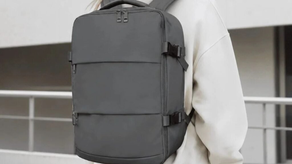 MOCHILA DE VIAJE PARA EQUIPAJE DE MANO VUELING – BZ5897